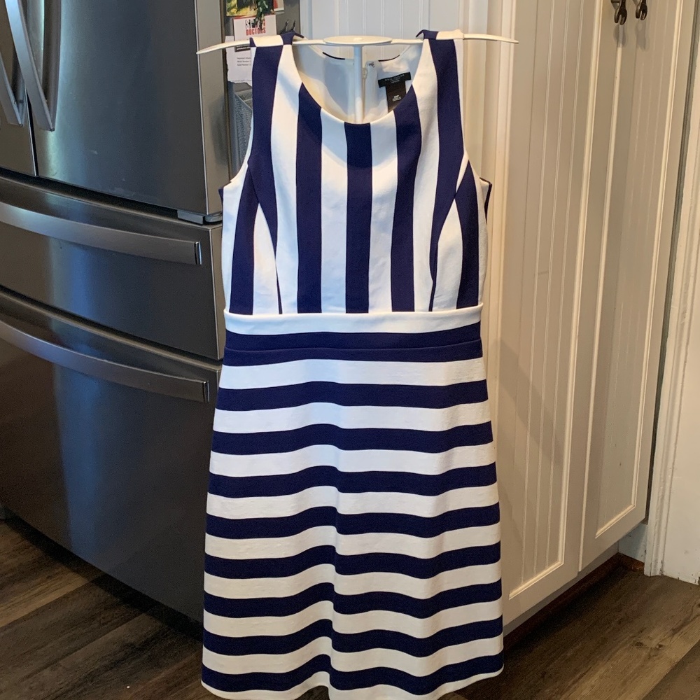 Ann Taylor factory navy and white striped dress. Worn 1x for an hour